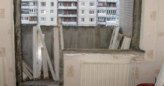Демонтаж подоконного блока в Губахе – услуги по доступным ценам от 1545 рублей