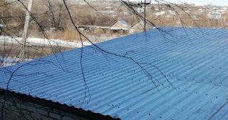 Демонтаж поликарбоната с крыши в Губахе - услуги по доступной цене от 618 рублей