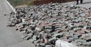 Демонтаж тротуарной плитки Губаха, цена от 2935 руб.